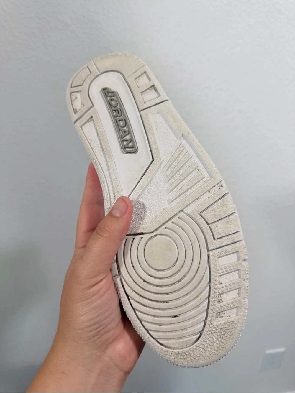 Jordan retro 3 white